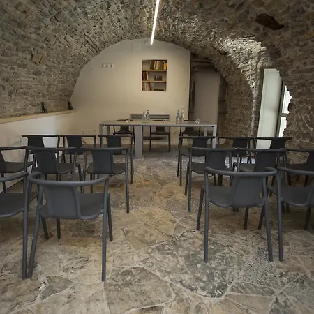 Bibliosteria Ca Berizzi Han/Misafirhane